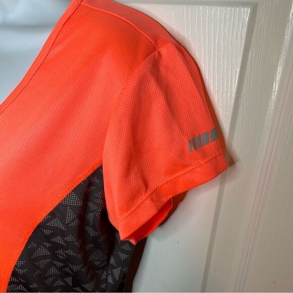 Academy BCG Bio Viz 360 Reflective Athletic Top VNeck Sport Tee Neon Orange M - Picture 6 of 12